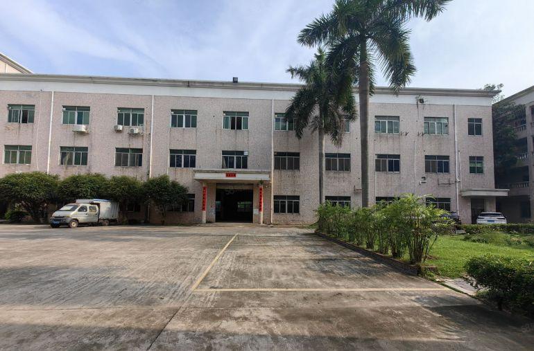 龙岗爱联工业园新空出2楼300平方带精装修办公室厂房仓库出租