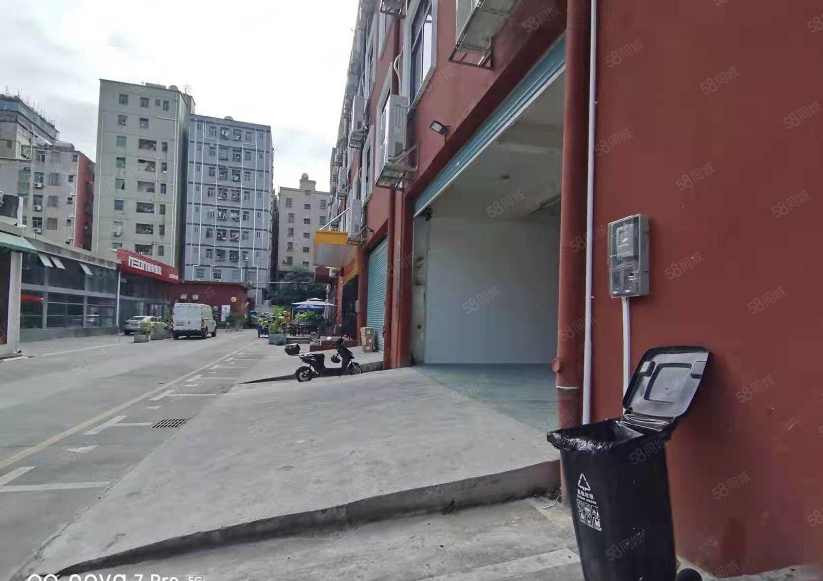 坂田贝尔地铁站200米新出一楼650平仓库招租，交通便捷