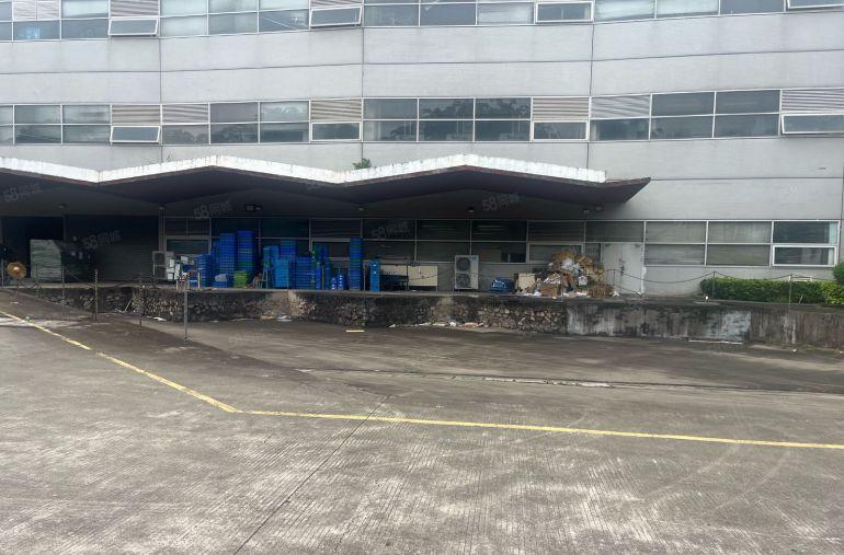 布吉坂田物流电商仓库厂房出租一楼500平带卸货平台