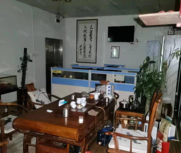 横岗现成珠宝装修厂房395平免转让费低价出租