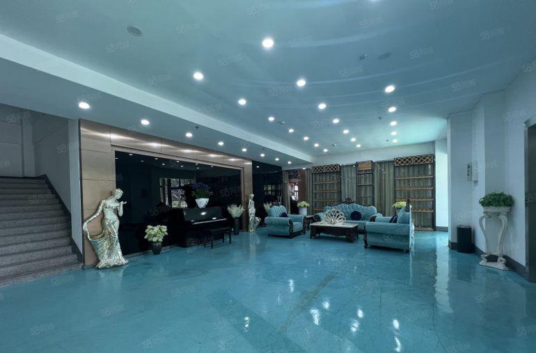 龙岗地铁口带精装修办公研发厂房5000平方出租500平起分租