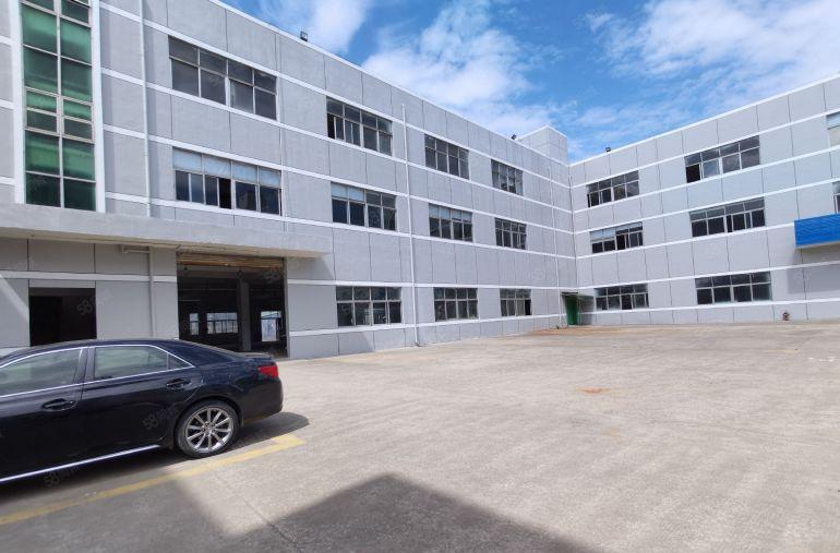龙岗宝龙厂房出租5100平工业园工业仓库出租厂房出租办公分租