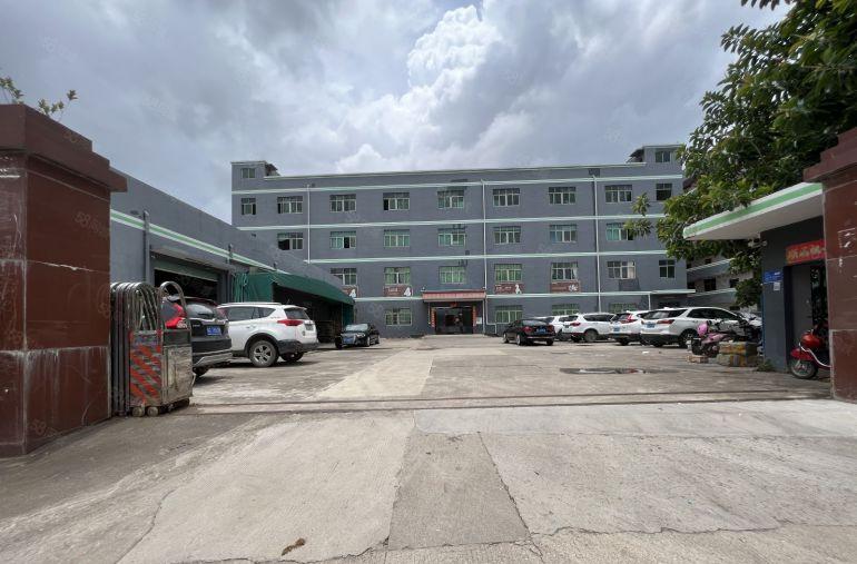 深圳横岗六约原房东独门独院一楼1500平厂房出租带精装修免佣