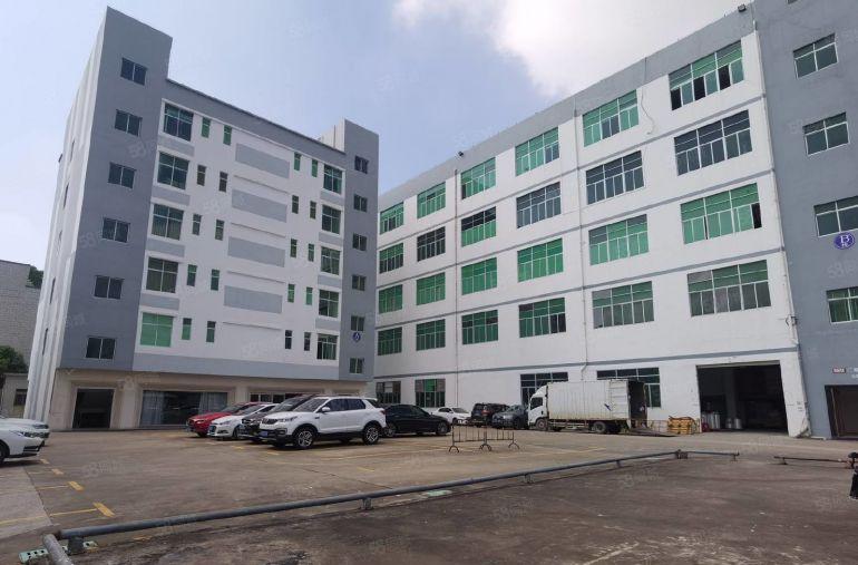 龙岗中心城工业园新空出3楼800平方精装修办公室厂房仓库出租