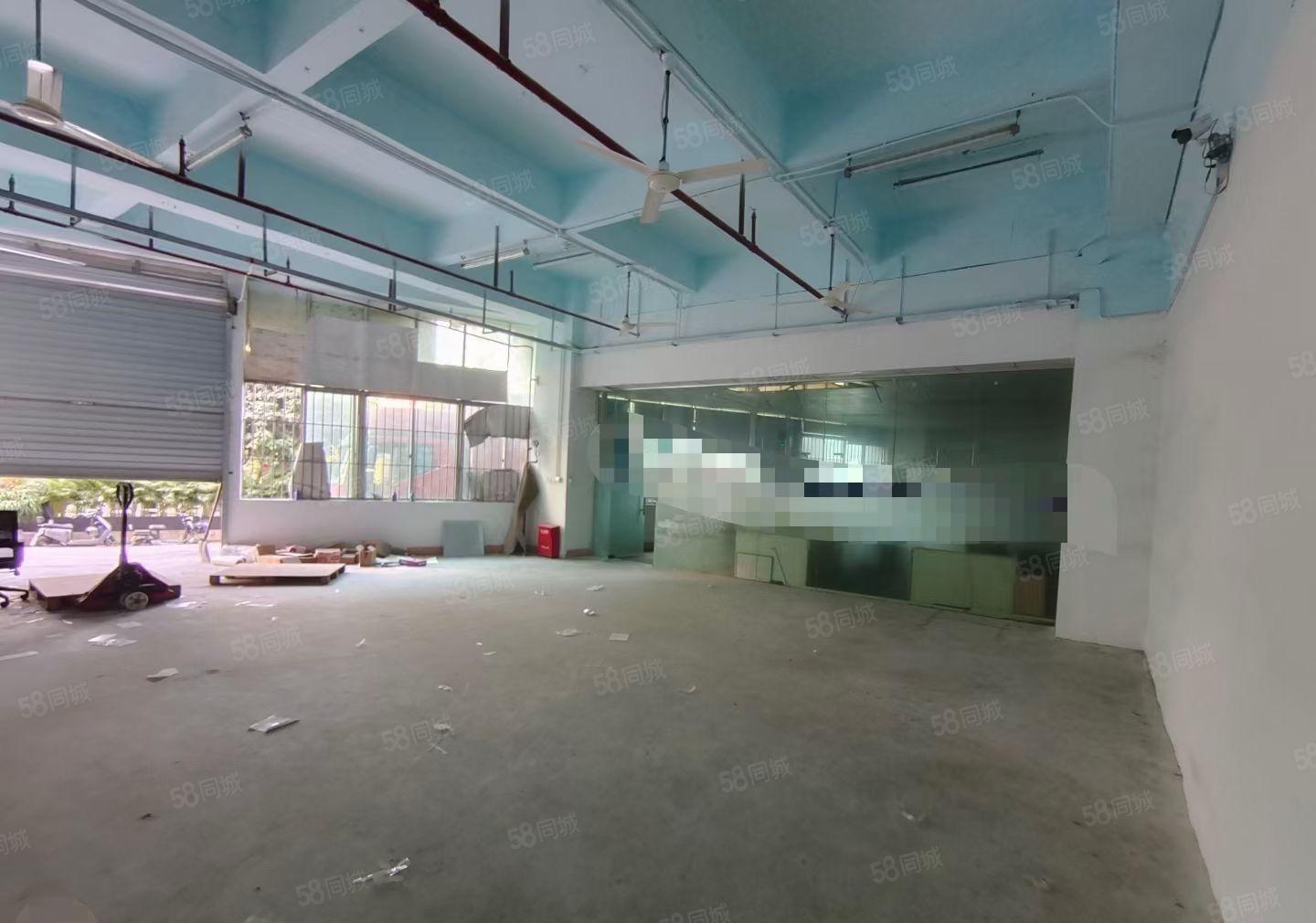 坂田杨美地铁站一楼245平带两个办公室，卸货平台，水电齐