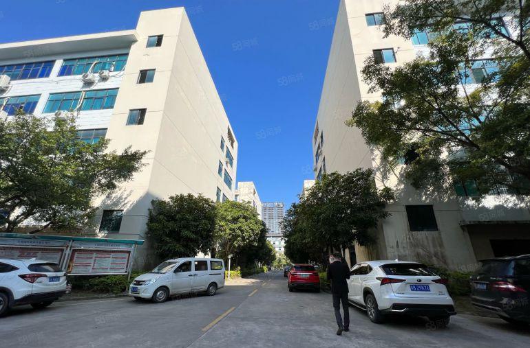 龙岗宝龙花园式工业园二楼厂房1307平方出租专业团队管理