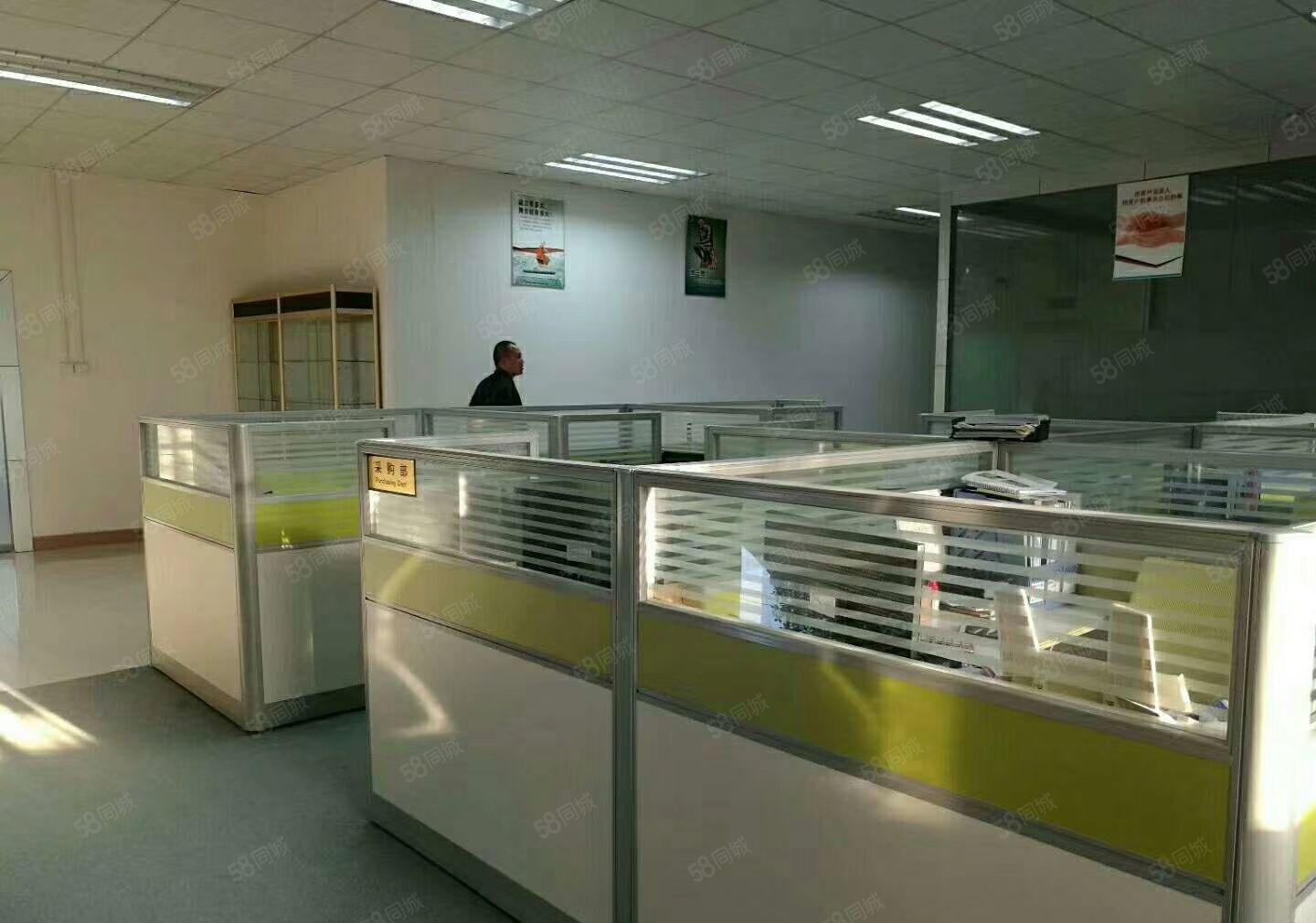 平湖富民工业区新出二楼1000平方带装修厂房招租