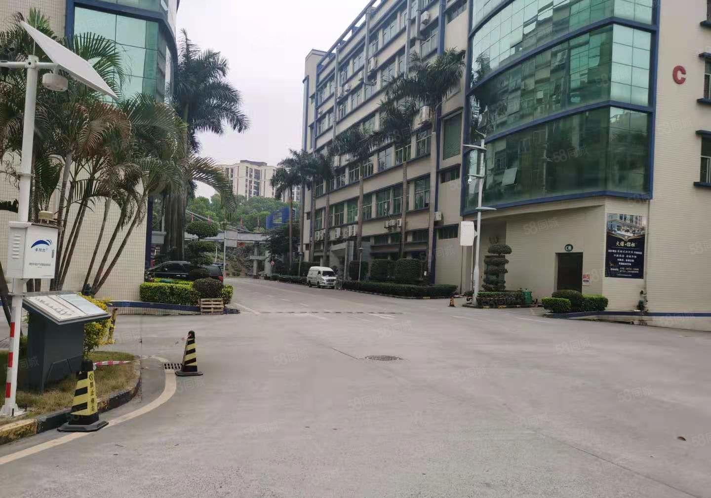 带装修办公仓库厂房横岗地铁站电商园400平，水电齐全