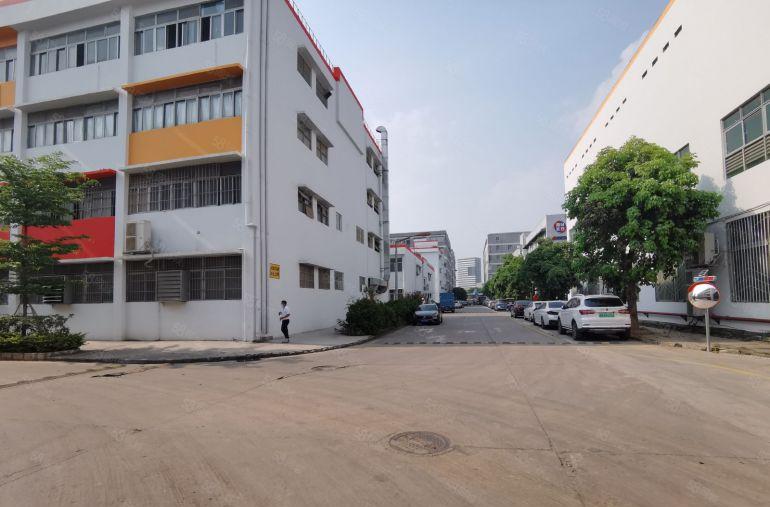 横岗工业园1200平低价一楼厂房出租仓库出租可分租可申请补贴