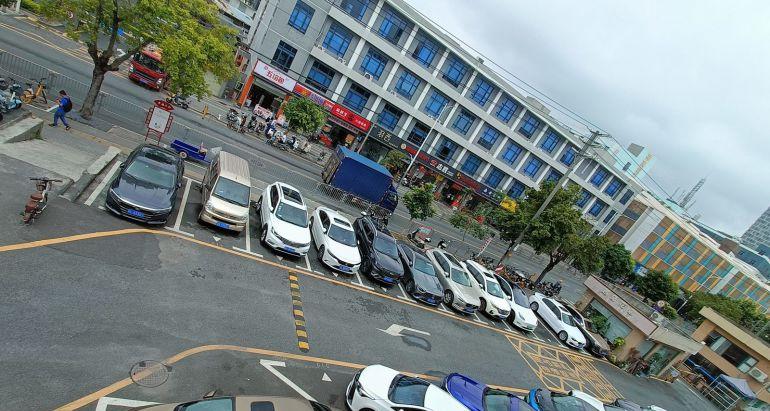 横岗塘坑地铁站万德隆创意园228平米展厅仓库