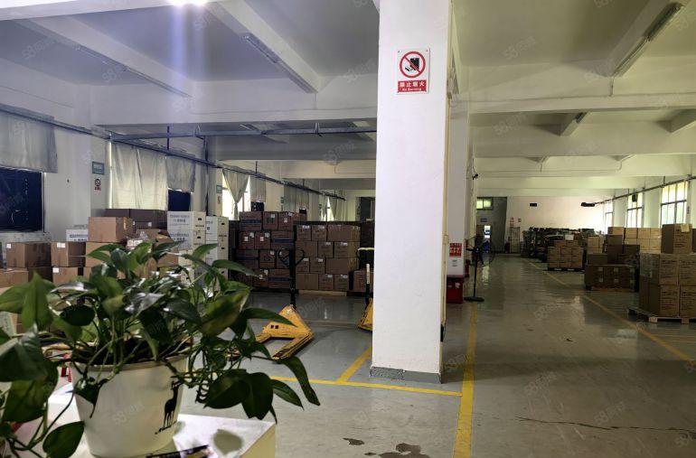 同乐工业园区原房东红本1楼1000平方带装修水电齐大小可分租