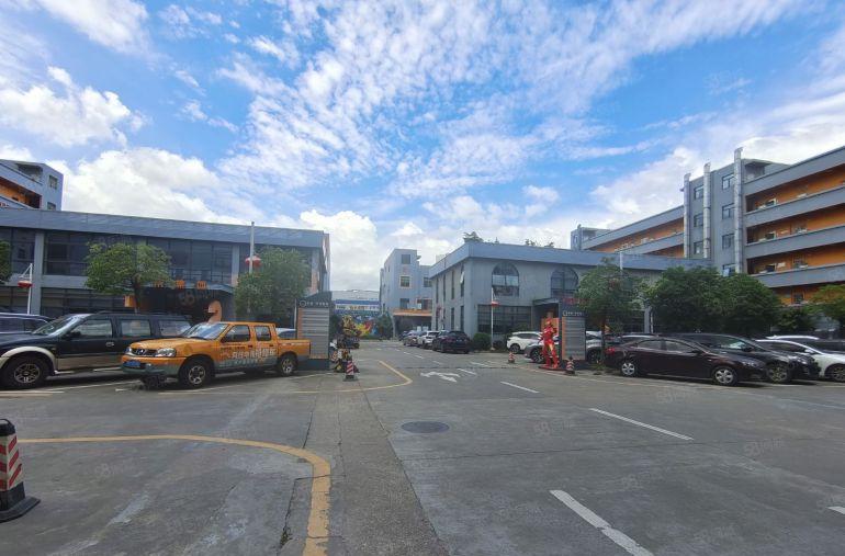 电商外贸龙岗中心城地铁口300平方精装修办公室厂房仓库出租