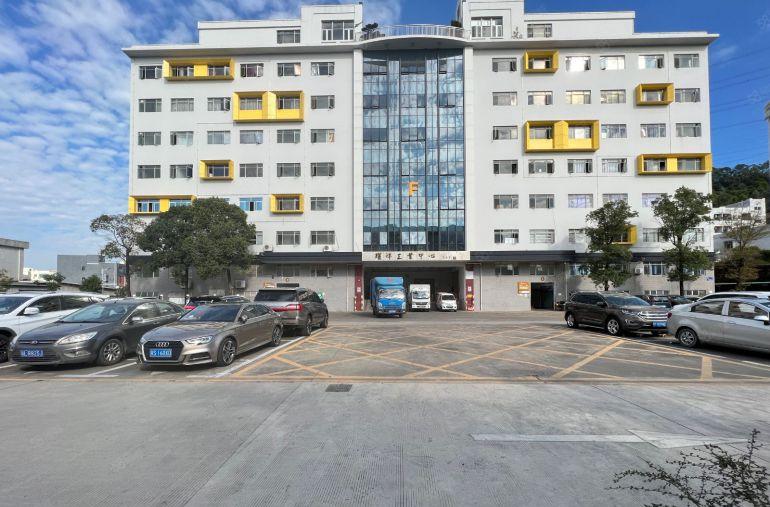 横岗地铁口红本精装修厂房分租一楼二楼1000平2000平