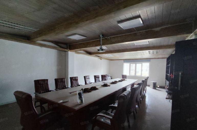 18元租龙岗深汕路独院2楼厂房700平方带精装修办公室可分租