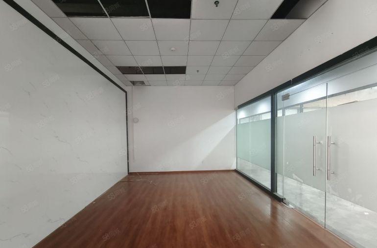 坂田五和云里智能园的小独栋1200平。这里有完善配套设施