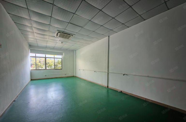 龙岗地铁400米精装小面积176平，水电齐全，适电商办公仓储