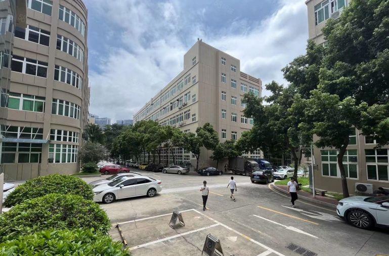 出租坂田天虹原房东红本厂房1500平带装修可申请高新补贴