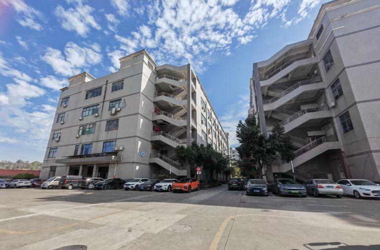 无公摊龙岗宝龙地铁600米原房东厂房出租有红本电改层高4.5