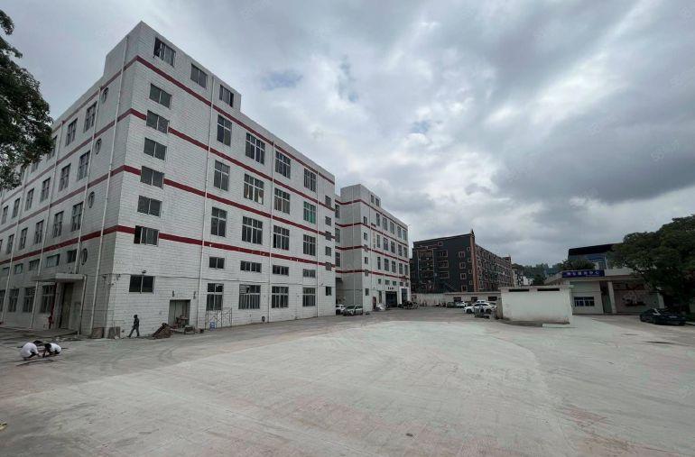 龙岗横岗正地铁口原房东独院厂房大空地仓库出租300到500平