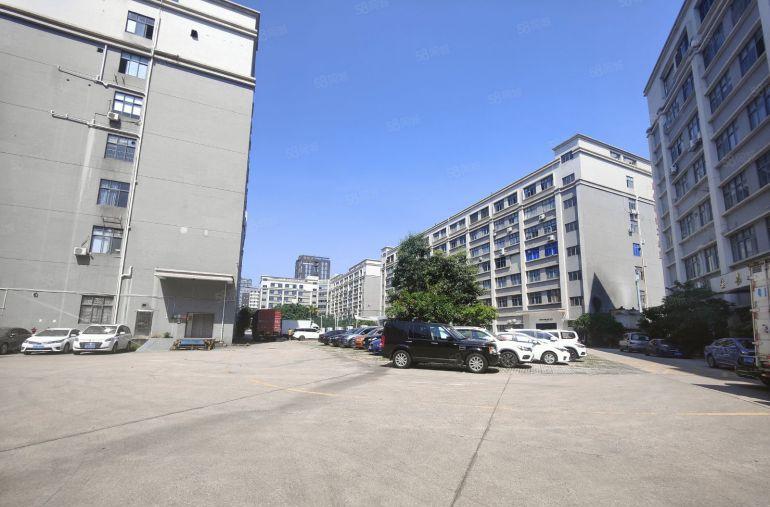 龙岗宝龙同乐一二楼1000平厂房精装修厂房办公100平起分租