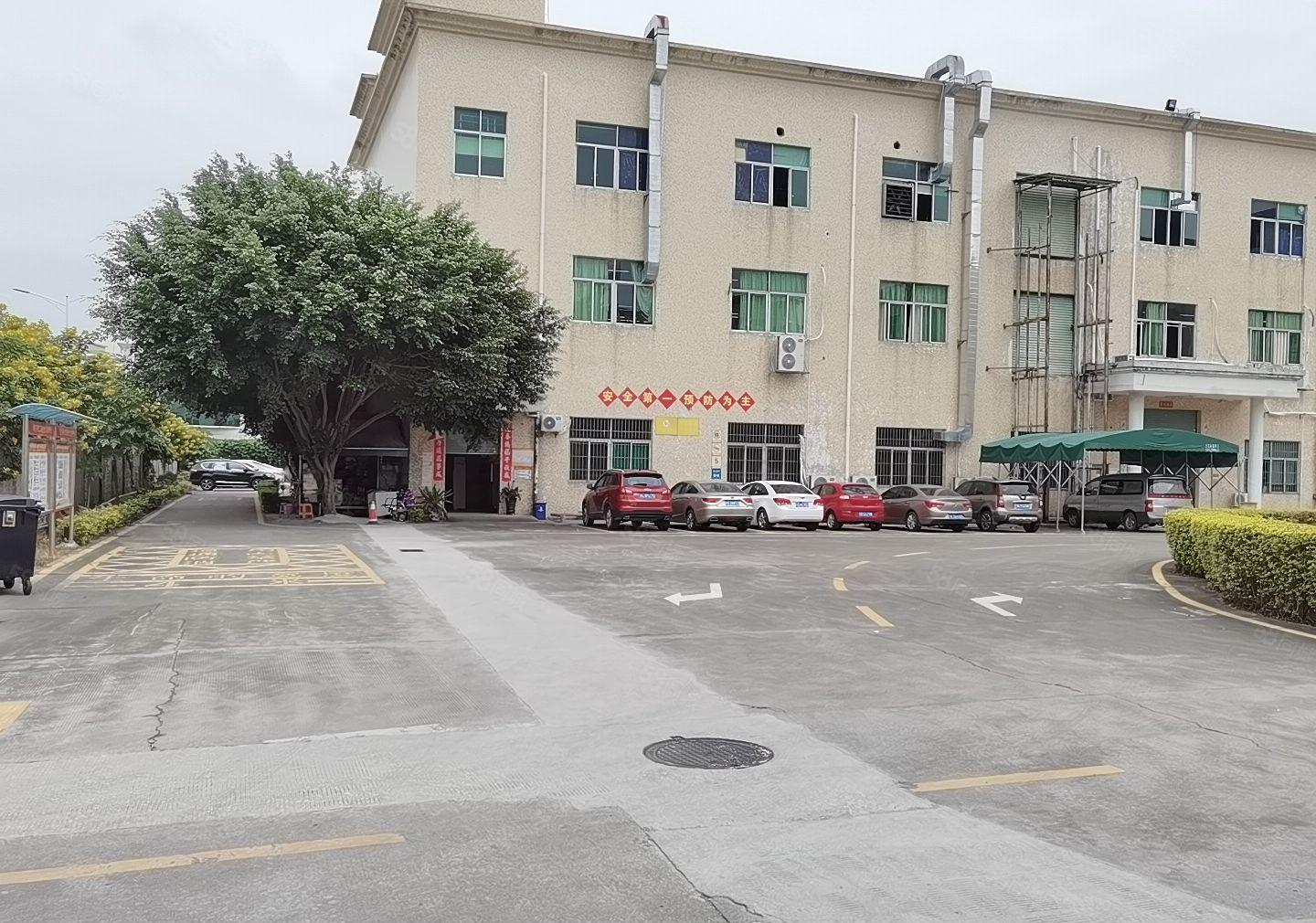 龙岗新出原房东1一3楼500至5000平红本独院厂房仓库出租