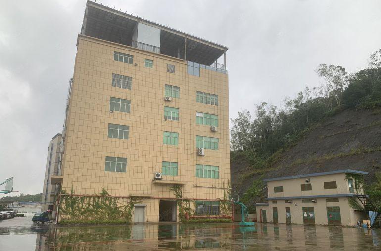 龙岗同乐地铁站3楼750平厂房仓库出租报价16元可分租带装修