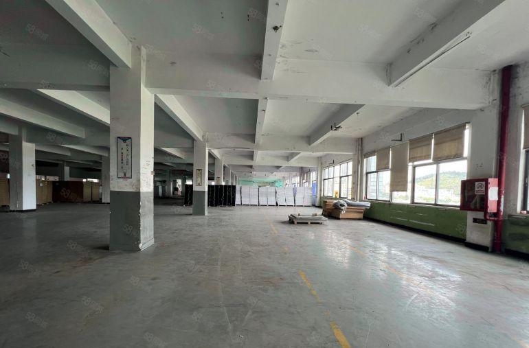 20元含税租龙岗宝龙原房东厂房2500平方电商仓库出租卸货台