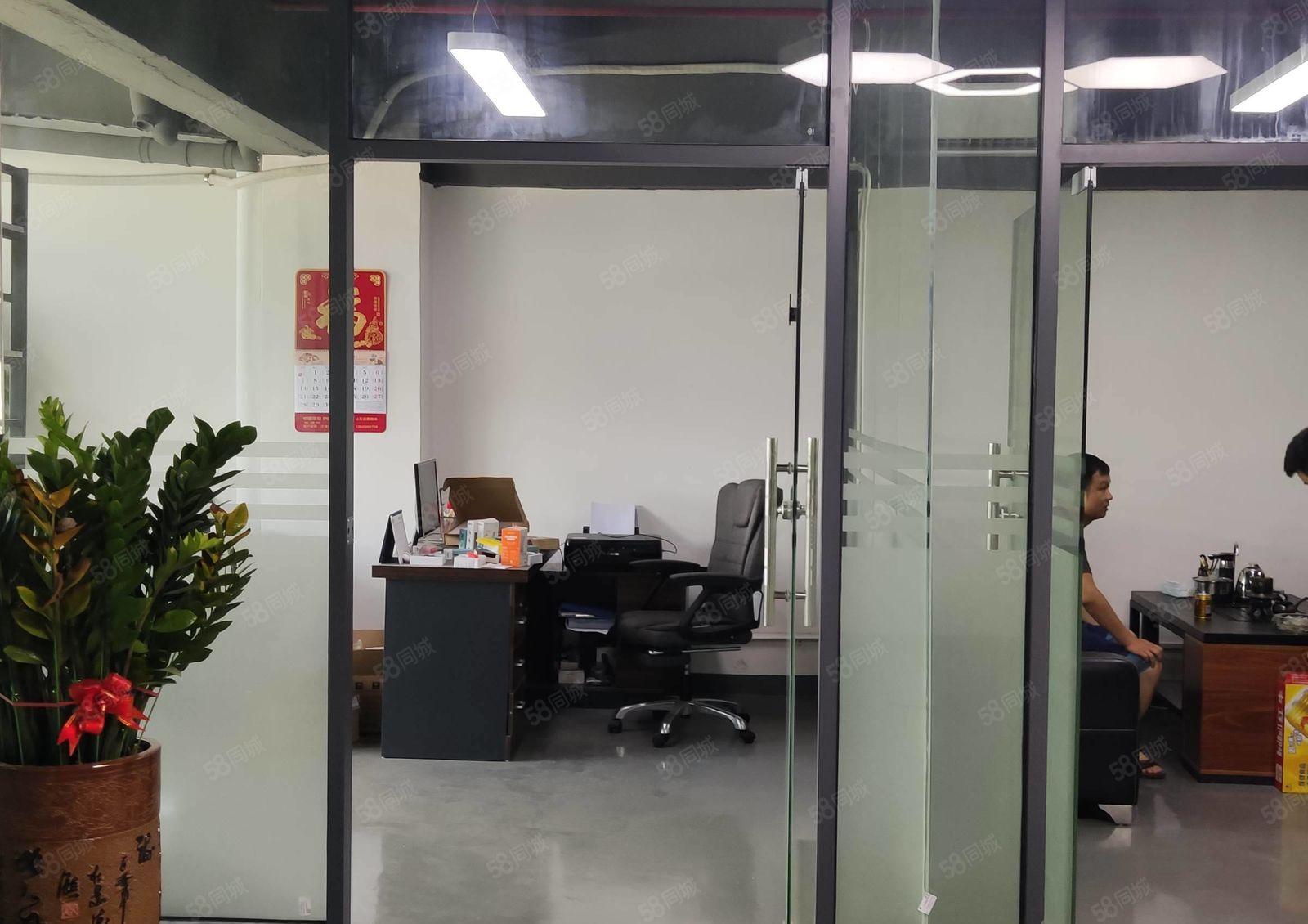 南联新出带电梯带装修540平米 出租