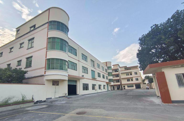 横岗地铁口附近原房东独院5400平厂房仓库实际面积出租