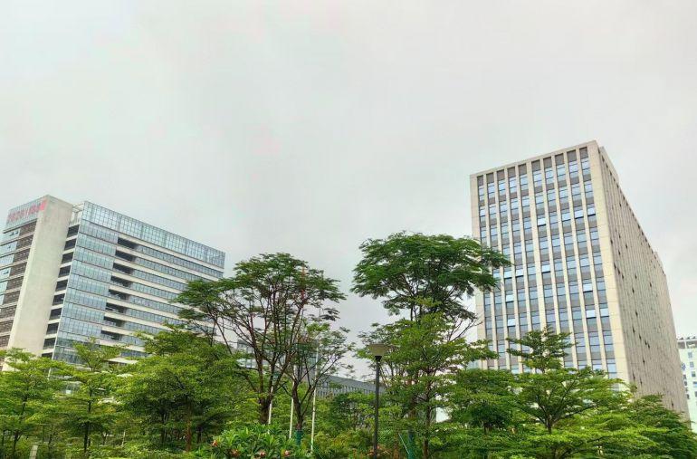 龙岗坪地国际低碳城全新工业园厂房120000平带红本大小分租