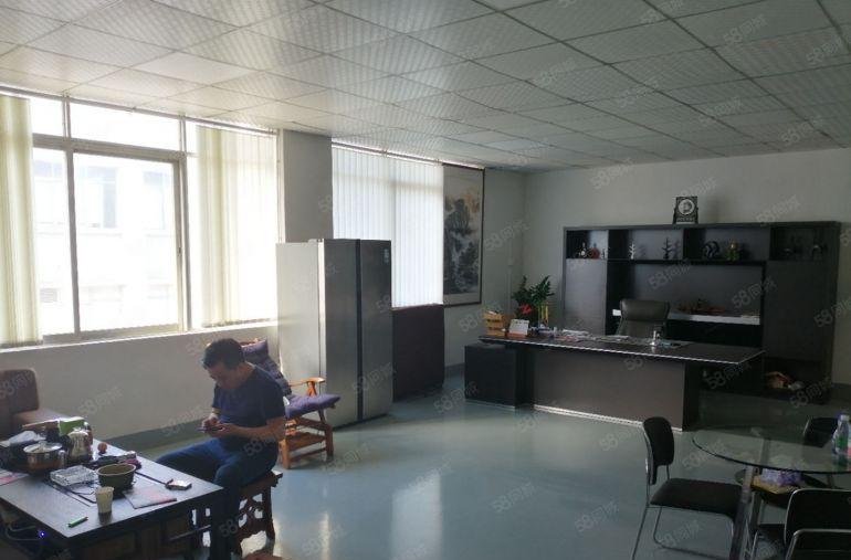 龙岗地铁口科技园仓库厂房出租500平2000平精装办公研发