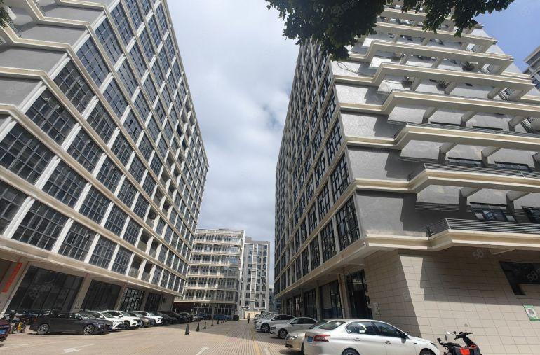 龙岗原房东大型科技园1000平方带装修前台办公室厂房仓库出租