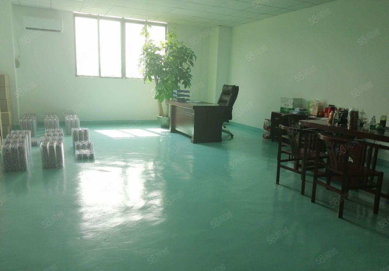 龙岗坪地坪东原房东精装修厂房600平水电齐全高速路口旁