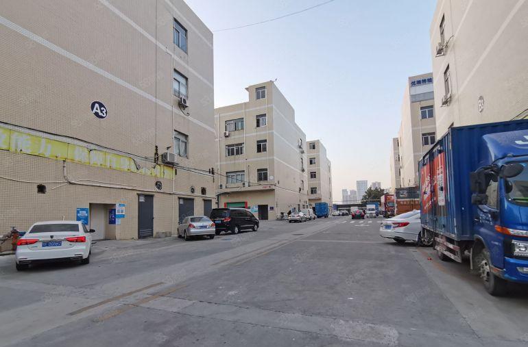 17元起龙岗原房东独院8000平方厂房仓库出租大小分租转租