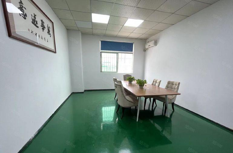 400平米龙岗中心城带装修二楼厂房出租有办公室有仓库