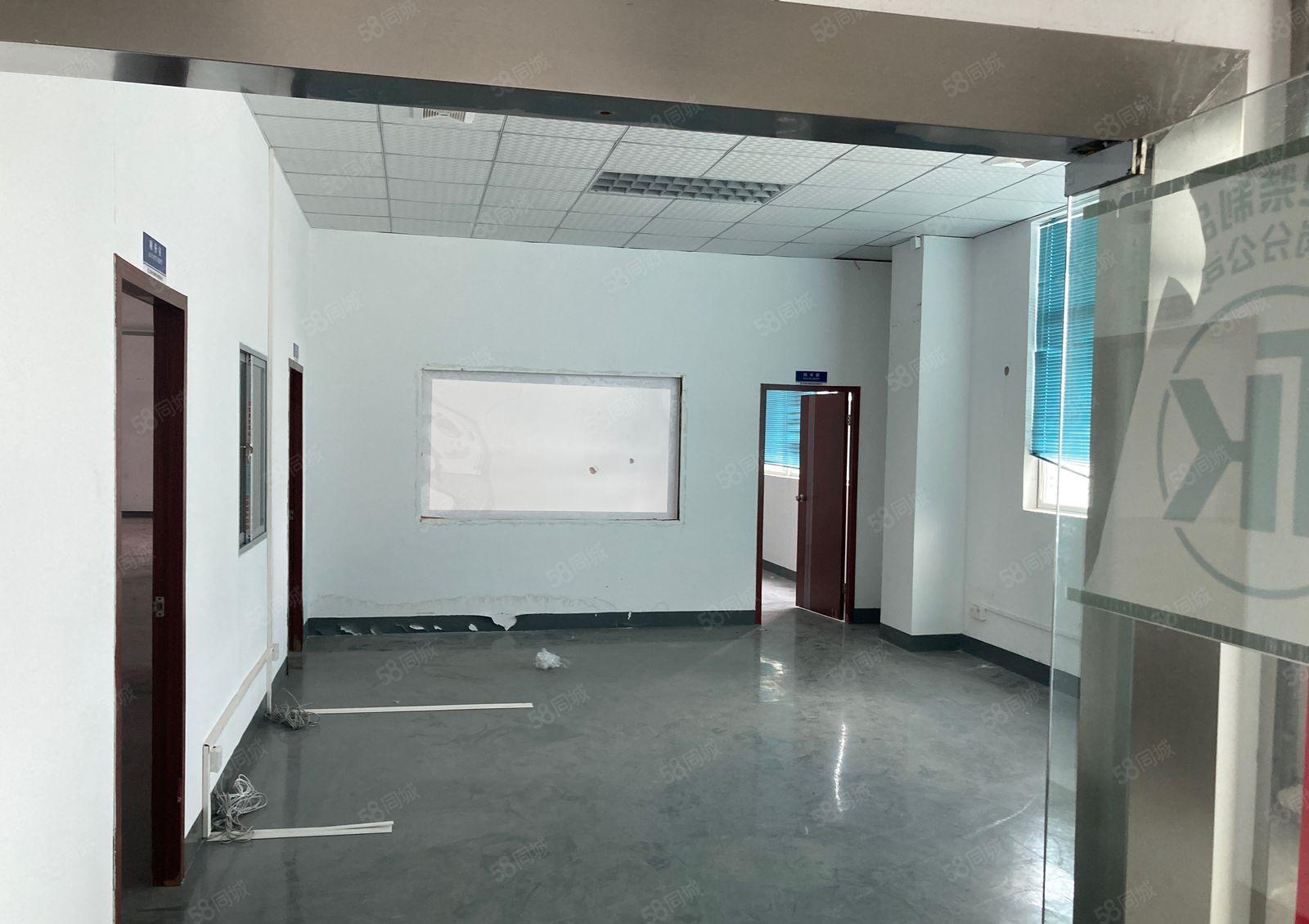 龙岗中心城五联村精装修厂房出租1000至5000平方