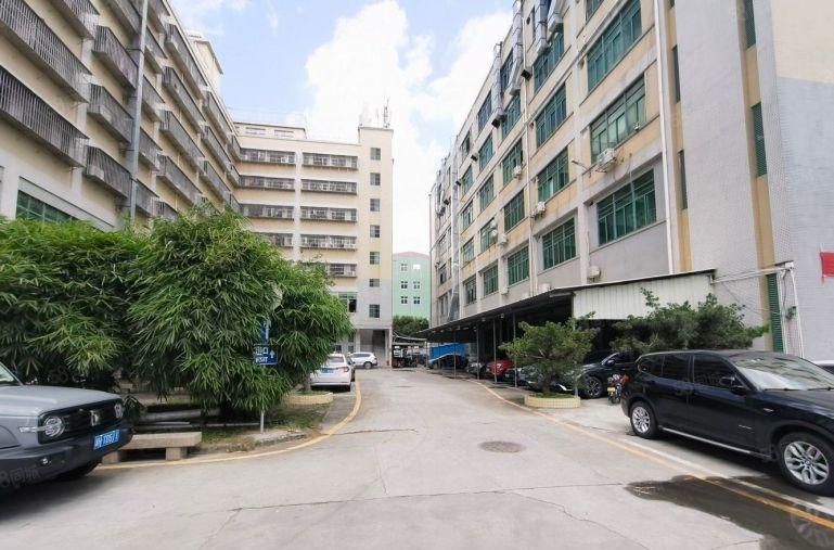 坂田华为电商园仓库500平带装修可分租部分户型特价出租