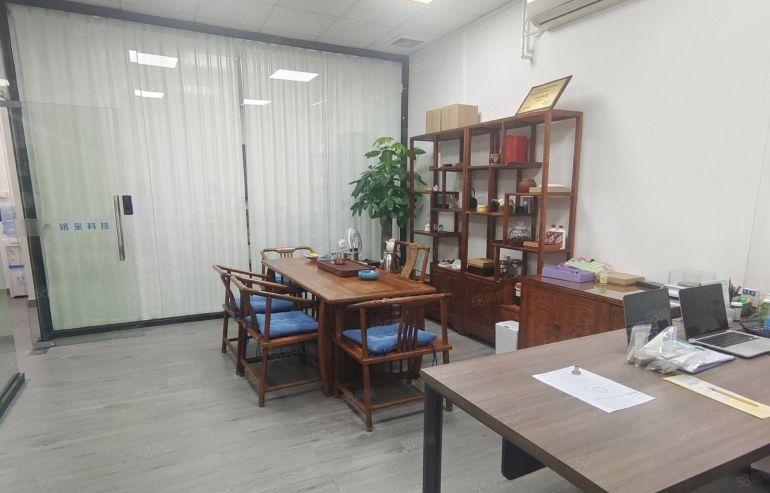 可分租！龙岗中心城原房东独院厂房出租5400平实际面积带装修