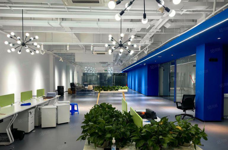 爱联地铁站附近电商园2楼300平方精装修办公室厂房大小可分租