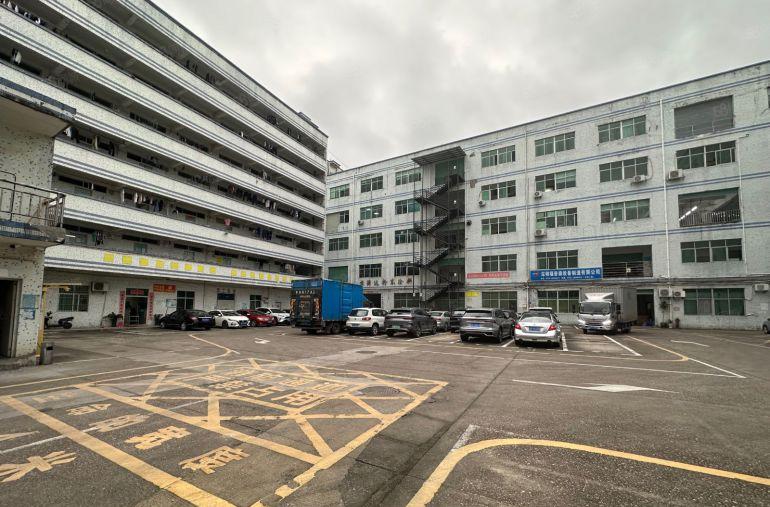 龙岗宝龙南约地铁站旁单层面积650平精装修电商办公仓库出租