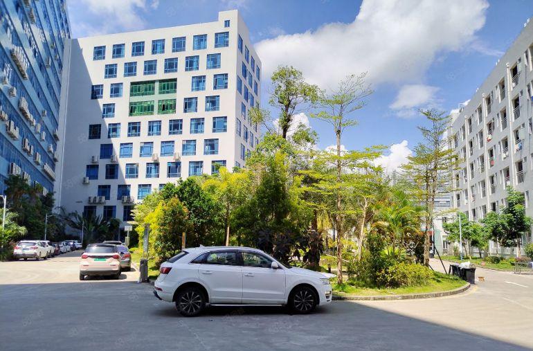 电商办公  横岗六约地铁口电商园精装200平办公厂房出租