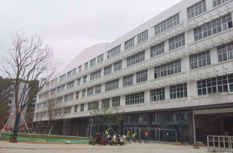 原房东横岗高薪产业园直租厂房适合各种高新科技生产可享受补贴