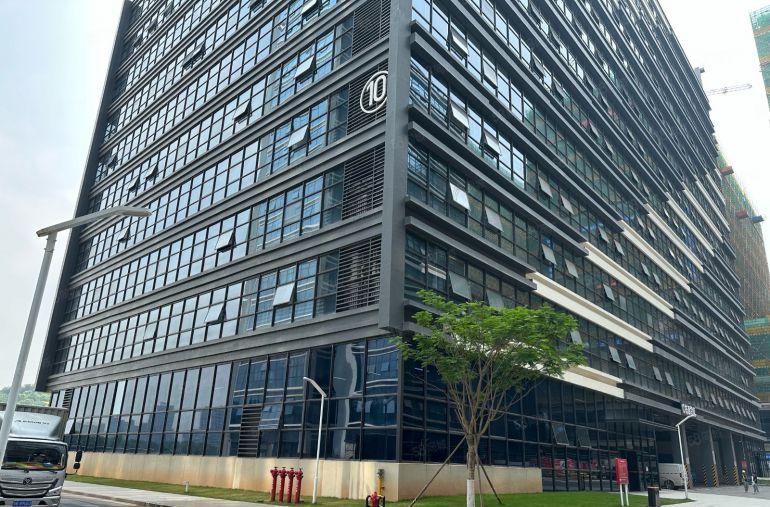 平湖华南城开发商直租全新科技园独栋1000平有红本可办环评