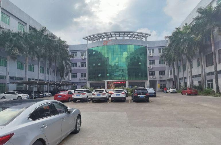 龙岗南联地铁附近楼上300至1000平精装修厂房仓库低价出租