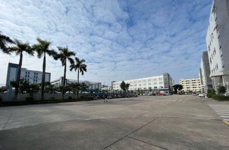 龙岗宝龙花园原房东实际面积厂房20000平方出租形象地段好