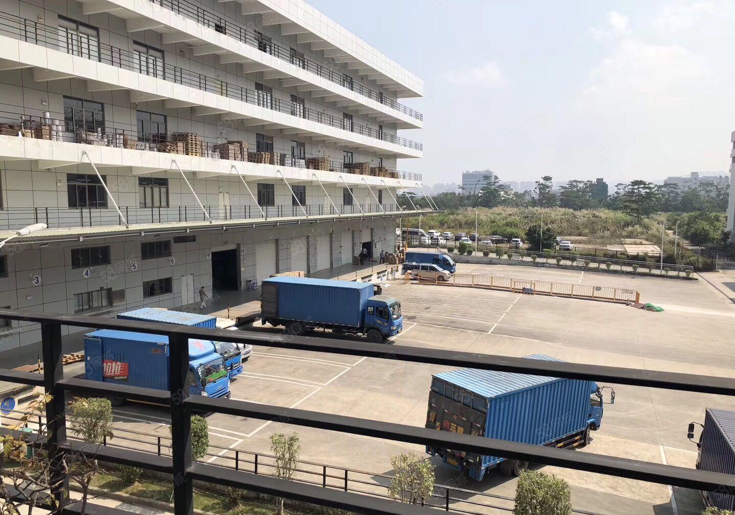 坪地六联工业园新出楼上1000平仓库厂房出租空地大带卸货平台