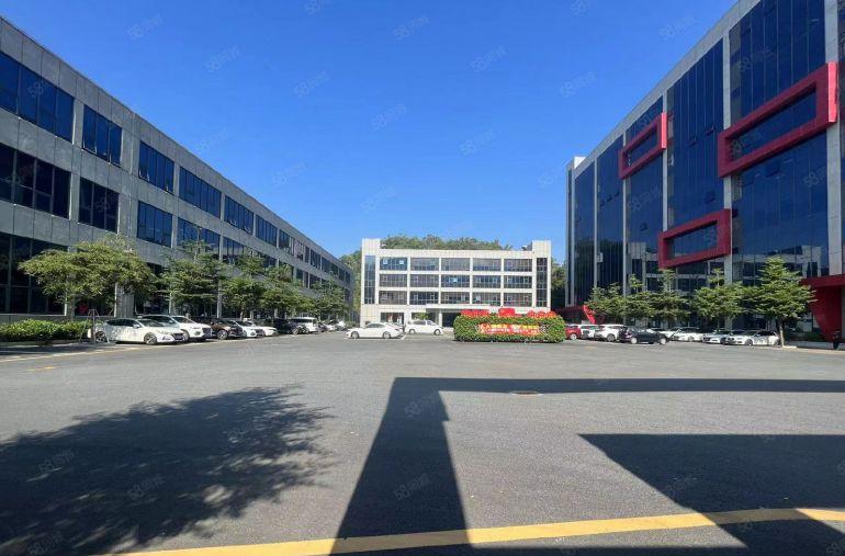 办公 龙岗爱联地铁口电商园楼上精装200平办公厂房出租