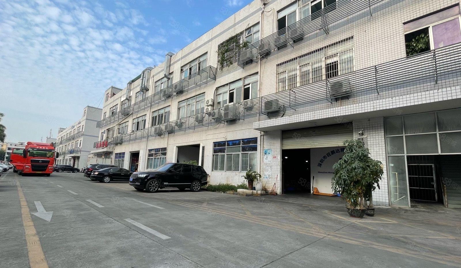 龙岗宝龙工业区一楼2000平方可分租200平方起仓库厂房出租