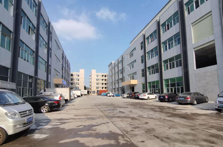 20元低价起租平湖富民工业园区内楼上1000平带装修厂房出租