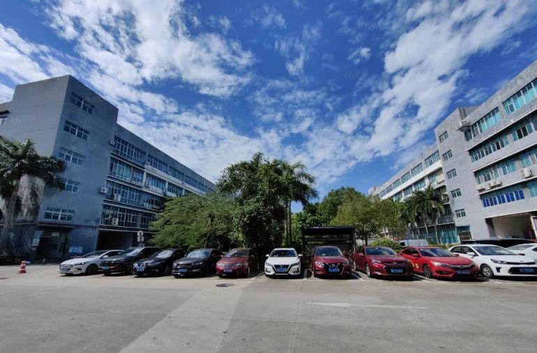 拎包入住龙岗坪地原房东红本楼上1000平带装修仓库厂房可分租